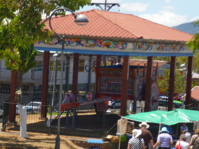 p1030005_cr.jpg
